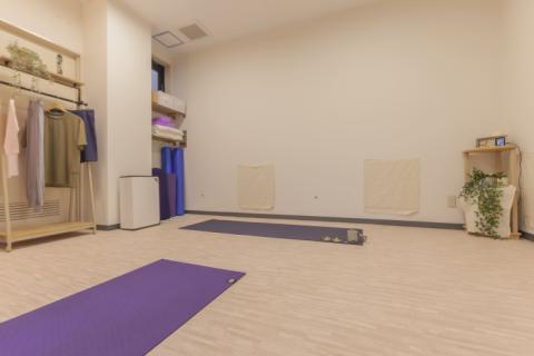 Chillout.personal yoga space