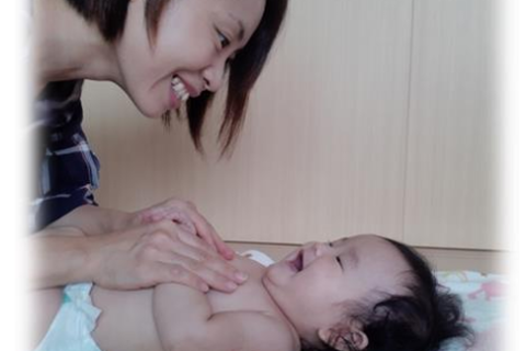 【親子向け】ベビーマッサージ教室「赤ちゃんと楽しく触れ合う」