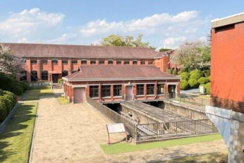 重要文化財と、文化的に価値の高い彫刻の見学会