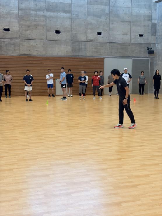 走り方のコツも学びます