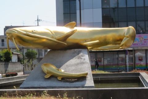 中川の土手と吉川のまち　８ｋｍ　団体歩行