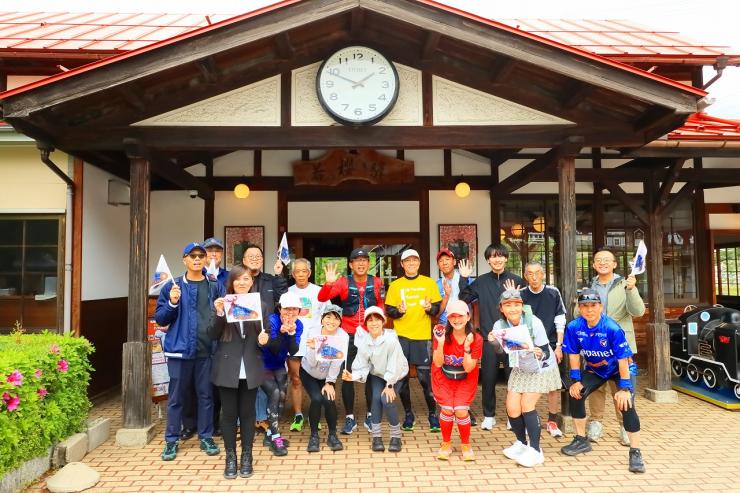 わかてつハーフ2026ゴール後の集合写真