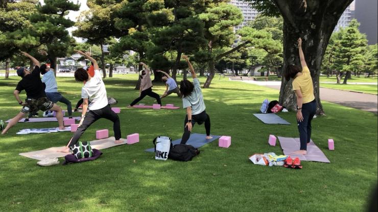 股関節の動き、胸の動き