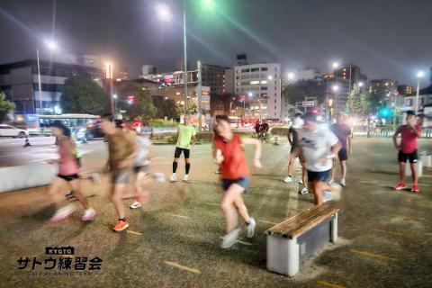 平日夜にペースを刻む。世界遺産二条城 ペース走練習 12㌔/10㌔【サトウ練習会】