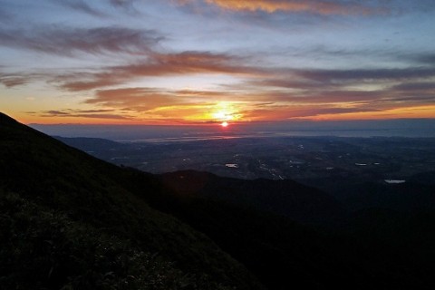 ≪ワンデルング≫［三重］夜景満喫！竜ヶ岳ナイト登山【中級】